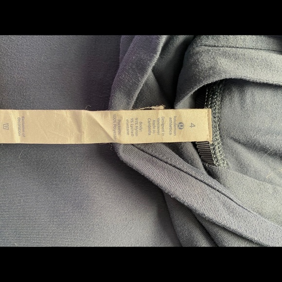 Lululemon sweatshirt - Picture 3 of 4